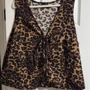 SHEIN Leopard Print Sleeveless Blouse